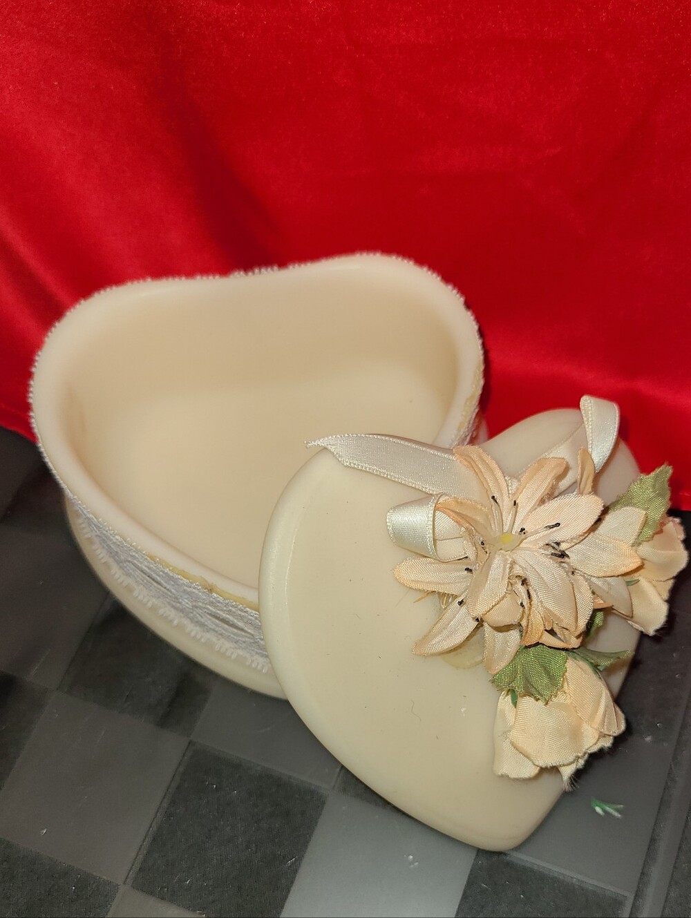 Vintage Cream Heart Jewelry Trinket Box with Floral Accent